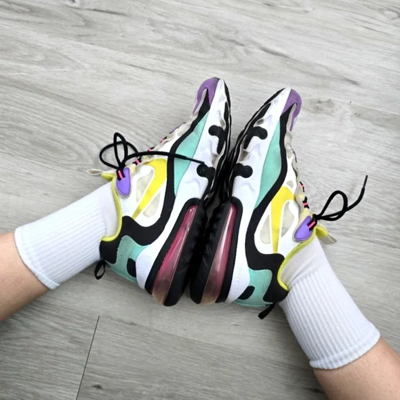 Nike | Air Max 270 React 'Bright Violet' sporty activewear sneakers | WMS 7.5 - Picture 11 of 14